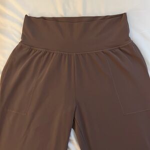 ATHLETA SALUTATION JOGGER